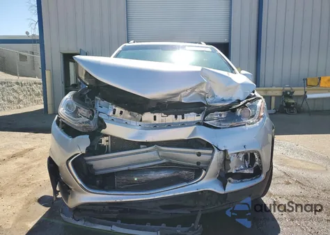 2020 Chevrolet Trax 1Lt z USA, uszkodzony, nr VIN KL7CJLSB8LB033635